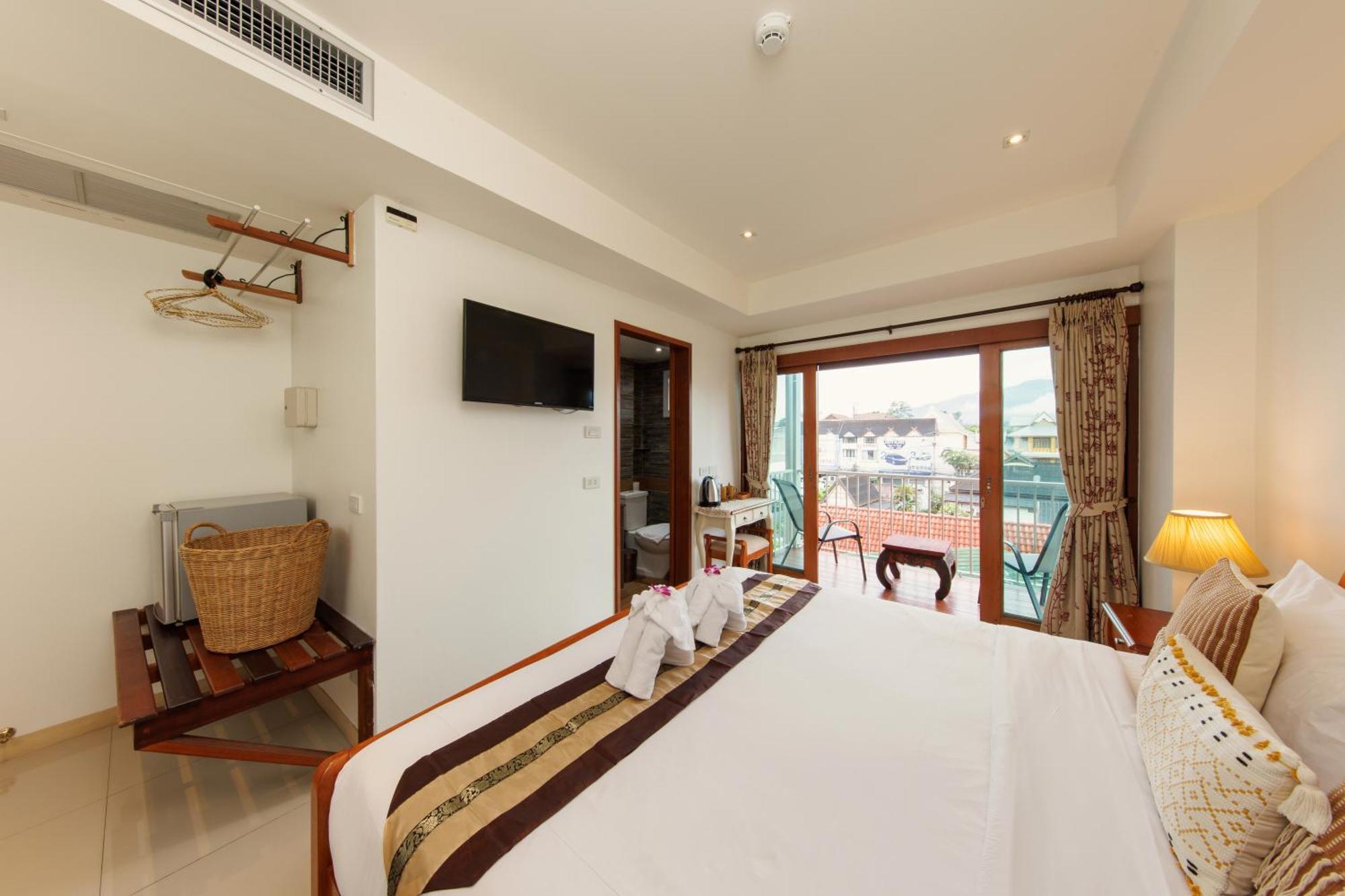 Rendezvous Classic House Chiang Mai Bagian luar foto
