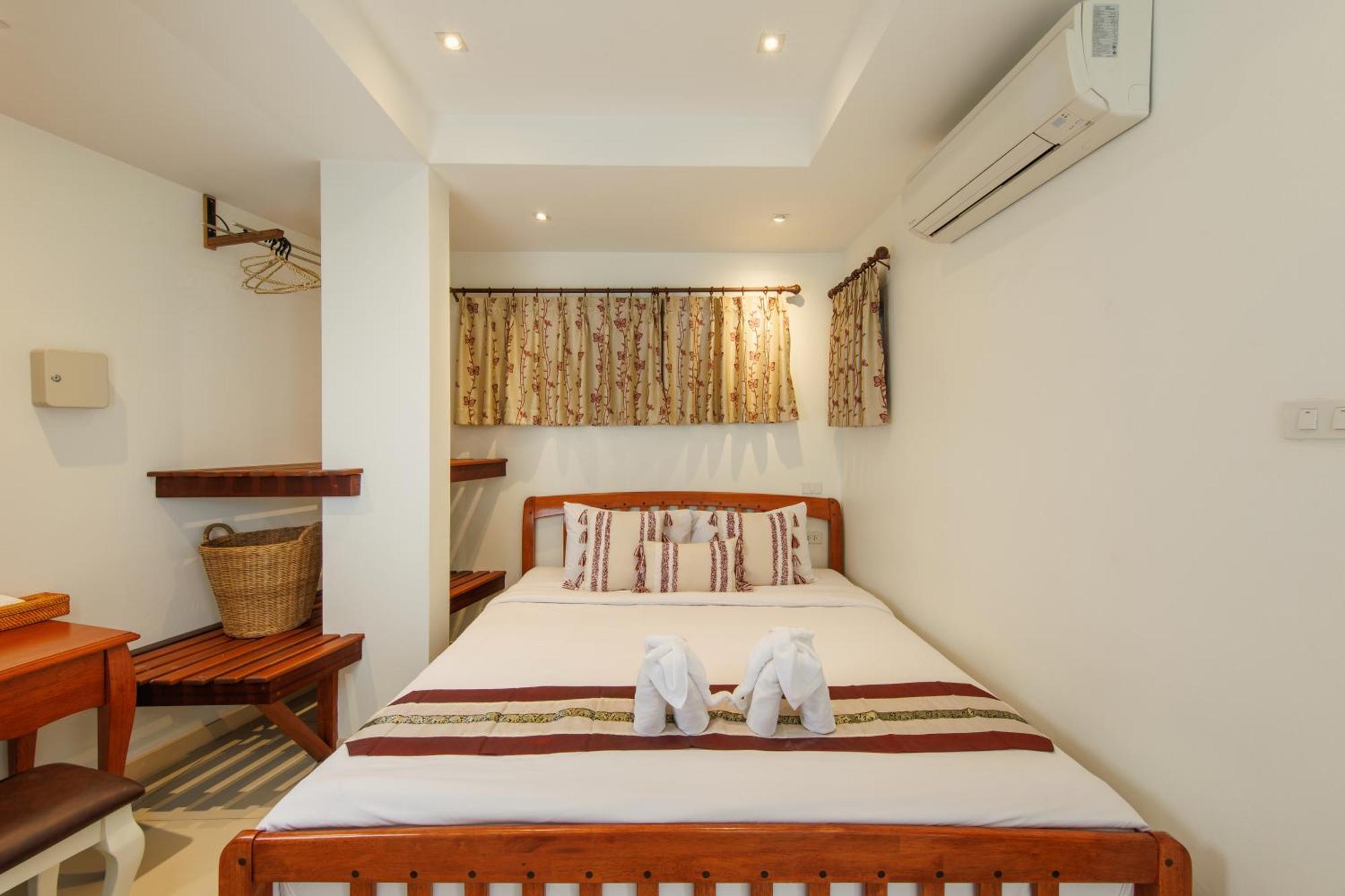 Rendezvous Classic House Chiang Mai Bagian luar foto
